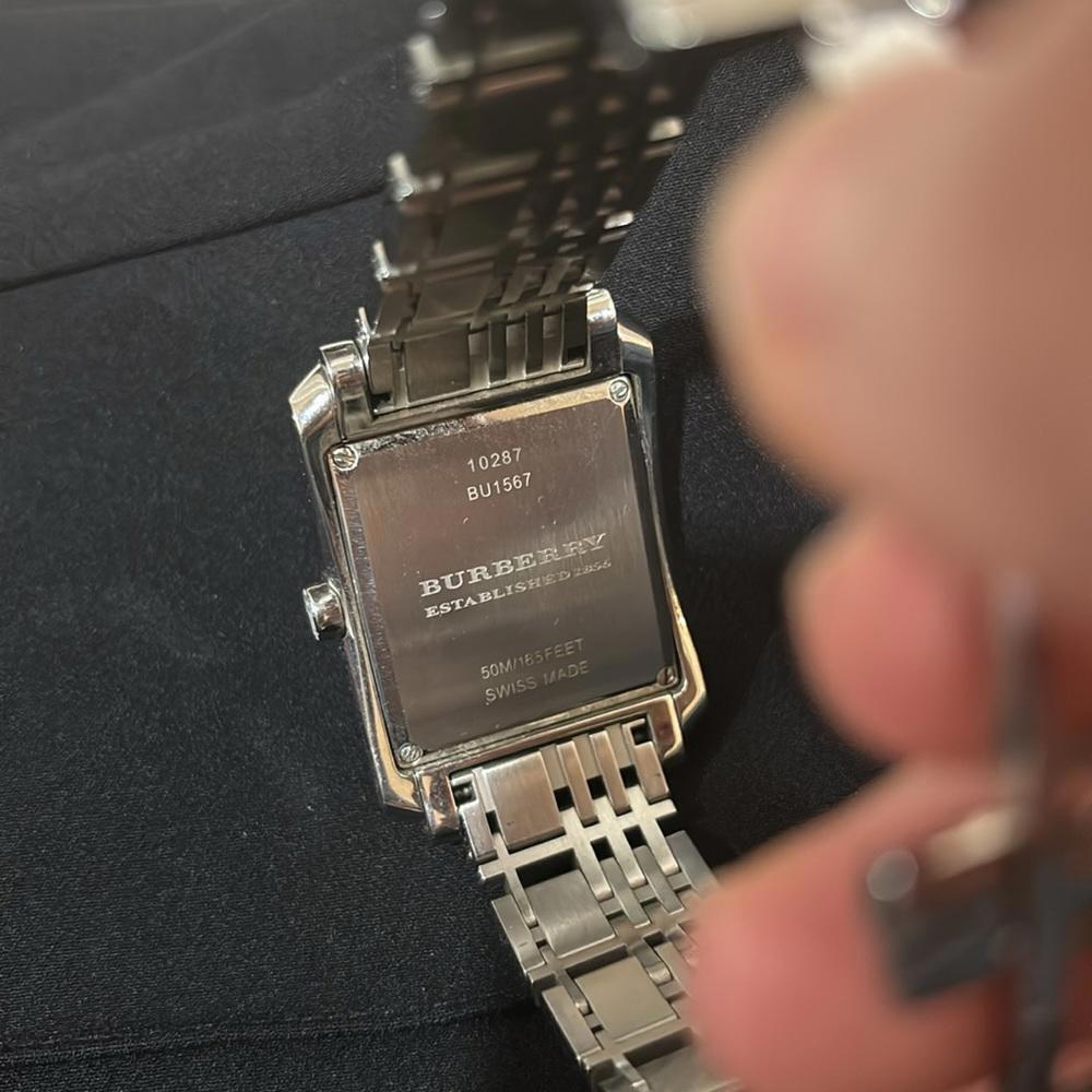 Men Burberry Watch​ - Picture 3 of 6